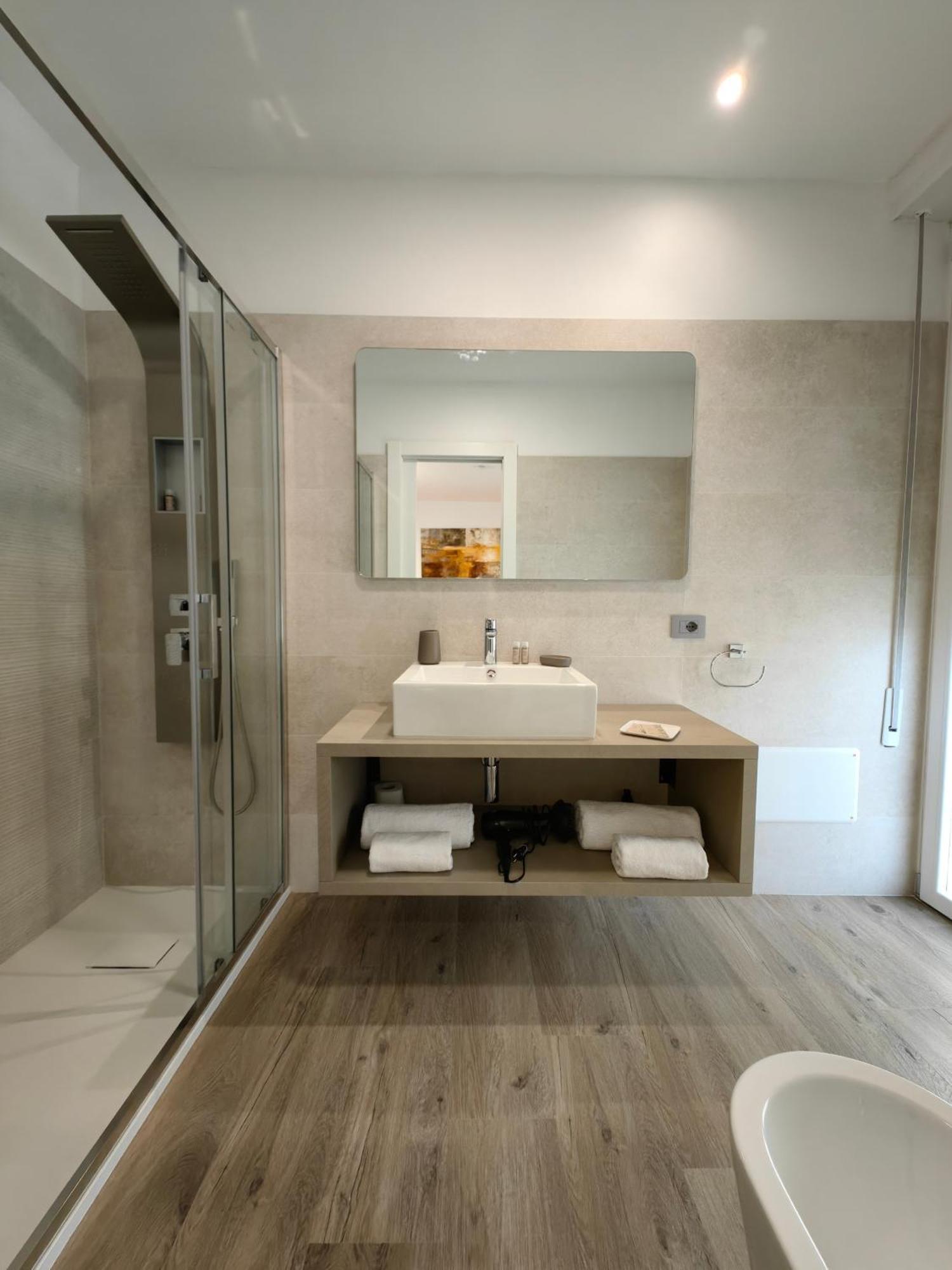 Galleria Roma Art Guesthouse 奥里斯塔诺 外观 照片
