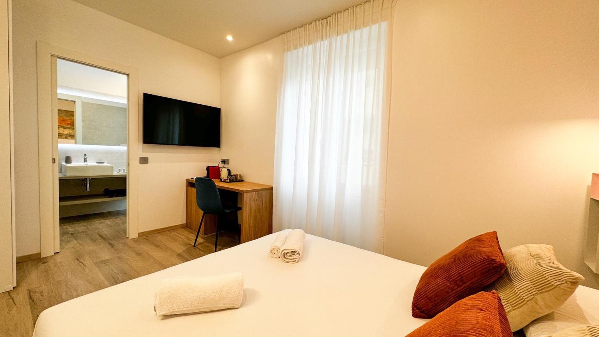Galleria Roma Art Guesthouse 奥里斯塔诺 外观 照片